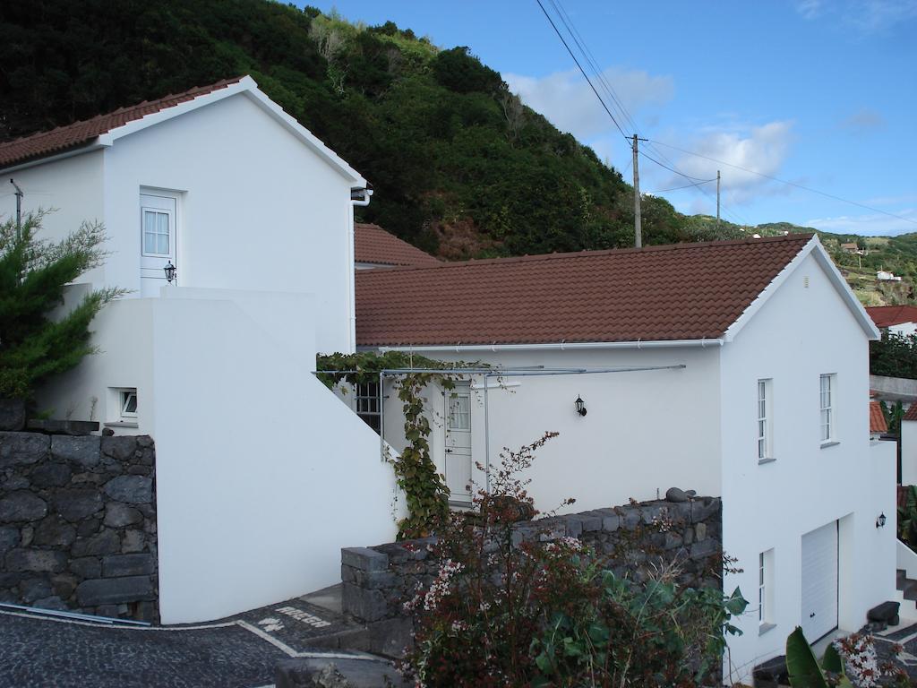 Casa Do Avo Faidoca Villa Calheta de Nesquim ภายนอก รูปภาพ